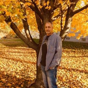 Meet your Posher, Steven